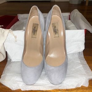 Valentino Tango Pumps in Stone, 36.5